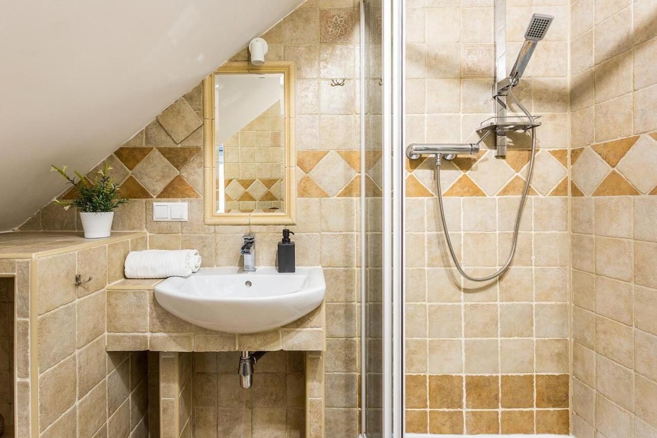 Tarlowska Apartment Krakau Buitenkant foto